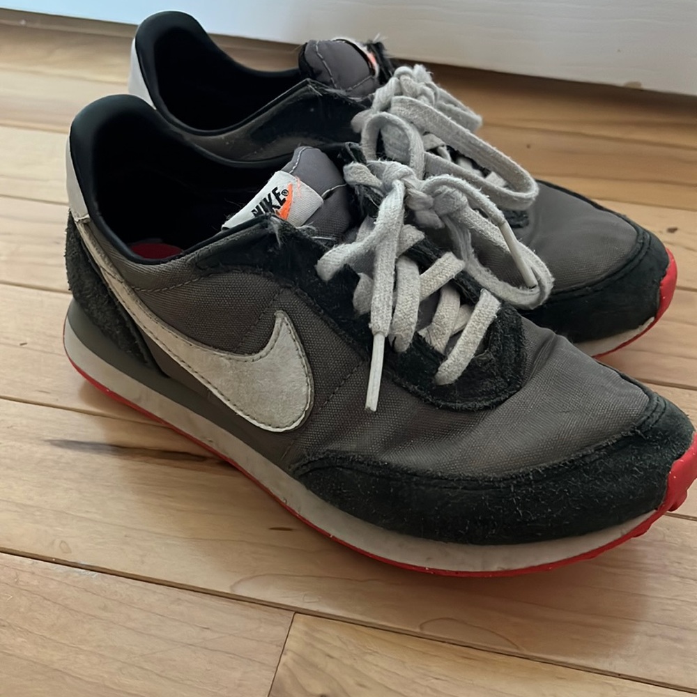 Boys Nikes